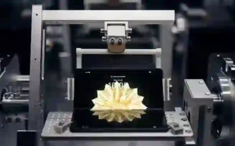 荣耀分享Magic V2的设计故事