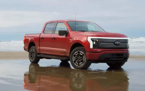 福特：F-150闪电降价推动订单增加