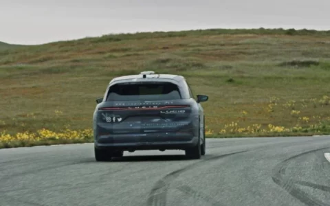 Lucid计划在2024年底开始生产重力电动SUV