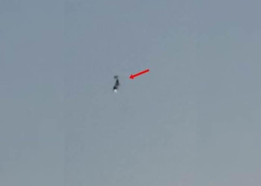 香港上空出现会反光的UFO 是海市蜃楼还是外星人飞碟？