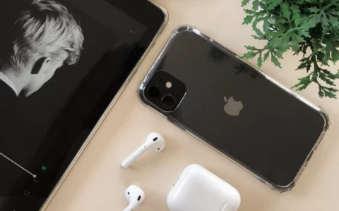 iPhone 灵动岛怎么用，iPhone多个实用技巧你知道吗？
