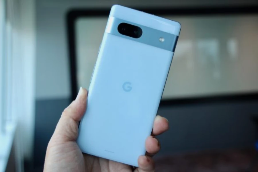 疑似谷歌Google Pixel 8a跑分曝光搭载降频版Tensor G3芯片