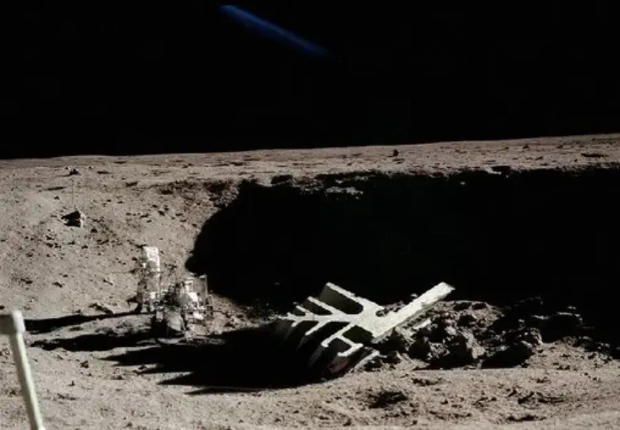 NASA隐藏月球存在外星人证据 月球上疑似非自然物体曝光