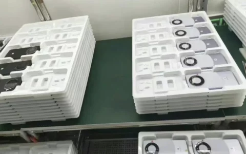 华为Mate 60 Pro真机曝光   工厂流水线已经在生产中