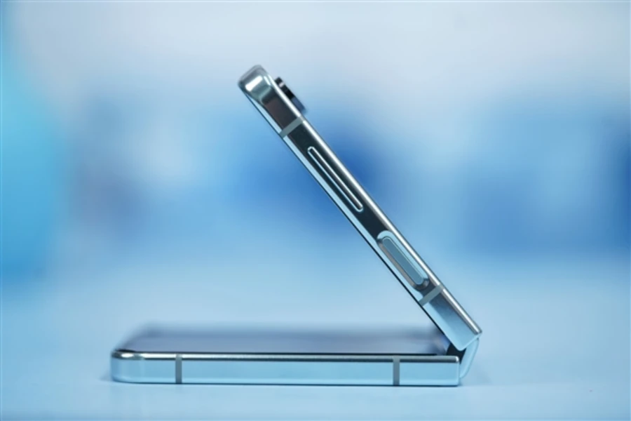 三星Samsung Galaxy Z Flip5折叠屏手机（图赏）