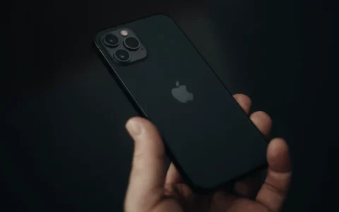 iPhone 15 Pro配色将有大变化   确定新增蓝色和灰色