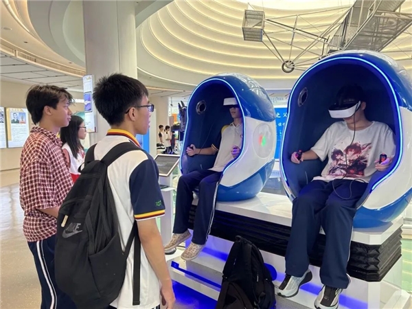 亿航载人飞行器在冯如故里起飞，致敬百年前的中国航空传奇
