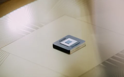 谷歌Google首次实现了开源量子弹性FIDO2安全密钥