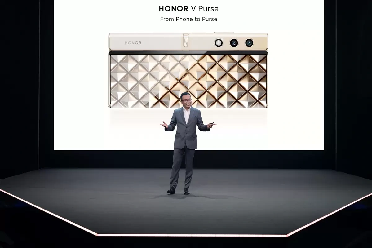 荣耀HONOR V Purse钱包折叠屏概念手机图赏 仅薄9mm厚度