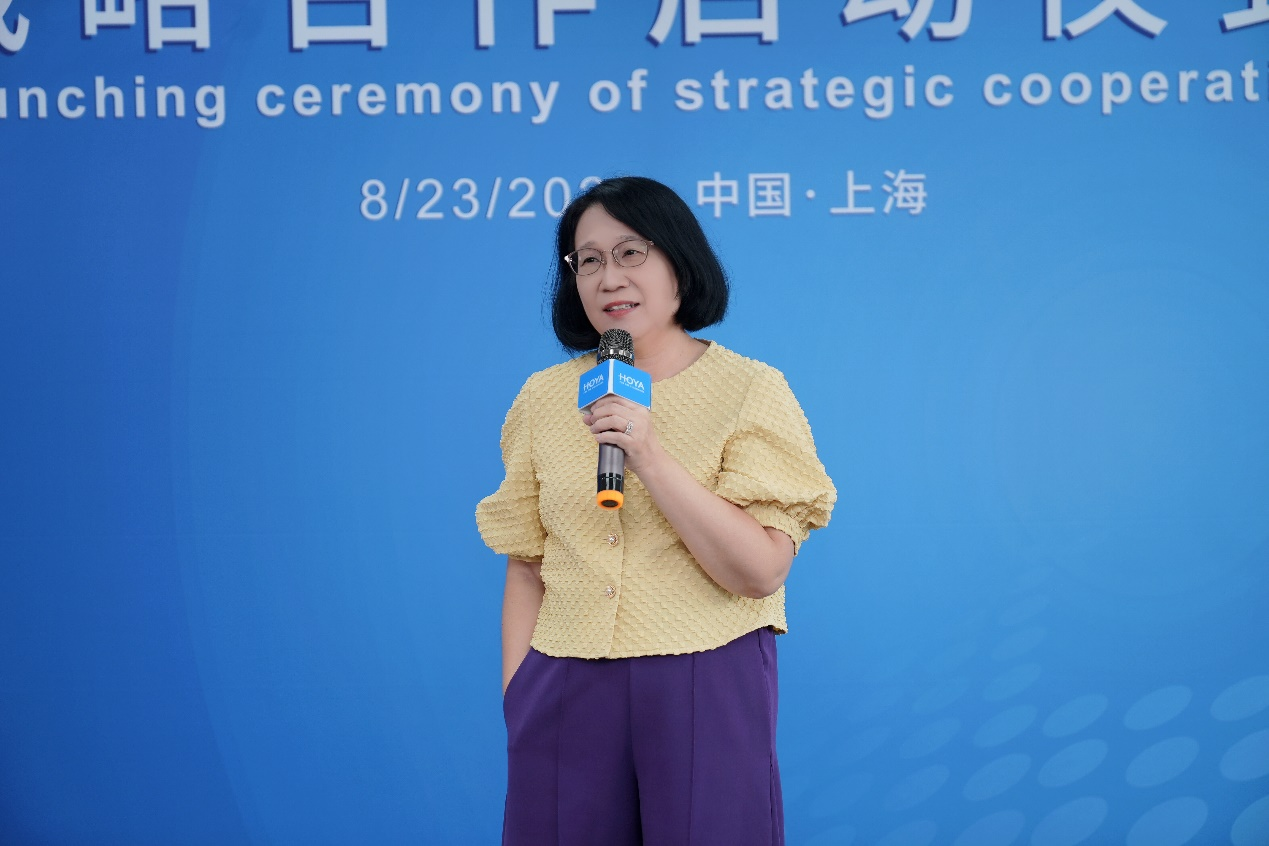 豪雅光学&香港理工大学——携手深化战略合作,共同推进人类视觉健康