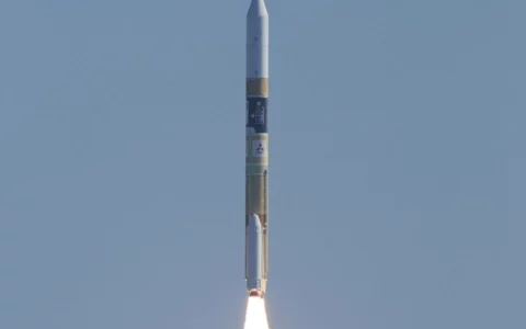 日本发射月球探测器 希望成为第五个登陆月球的国家