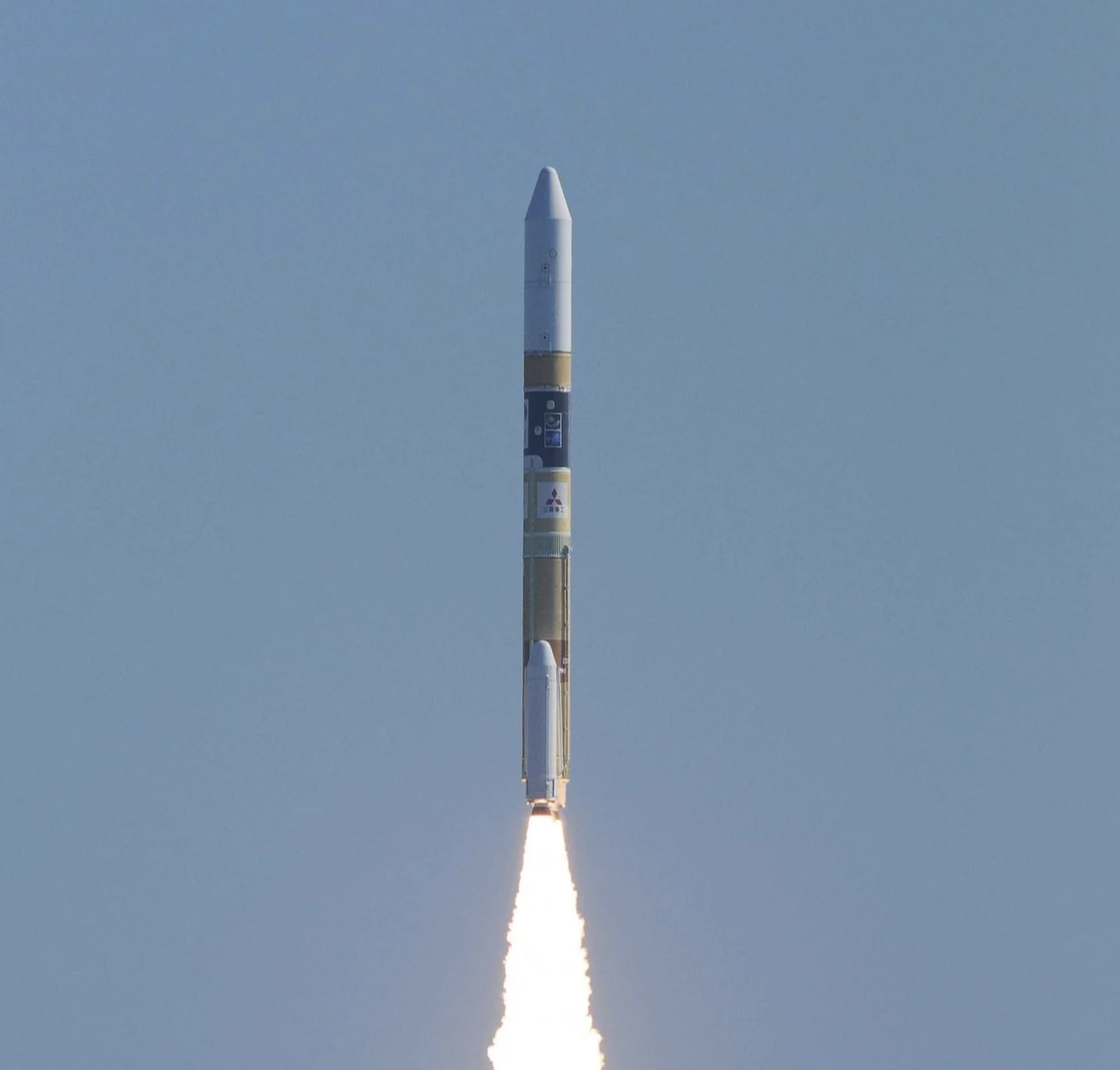 日本发射月球探测器 希望成为第五个登陆月球的国家