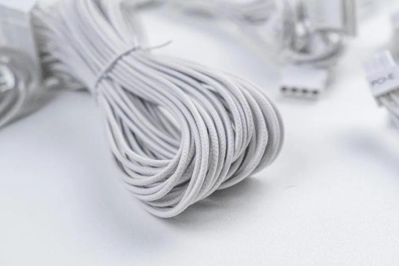 超高性价比,传家宝新选择! 耕升 星极破冰1000W电源深度评测