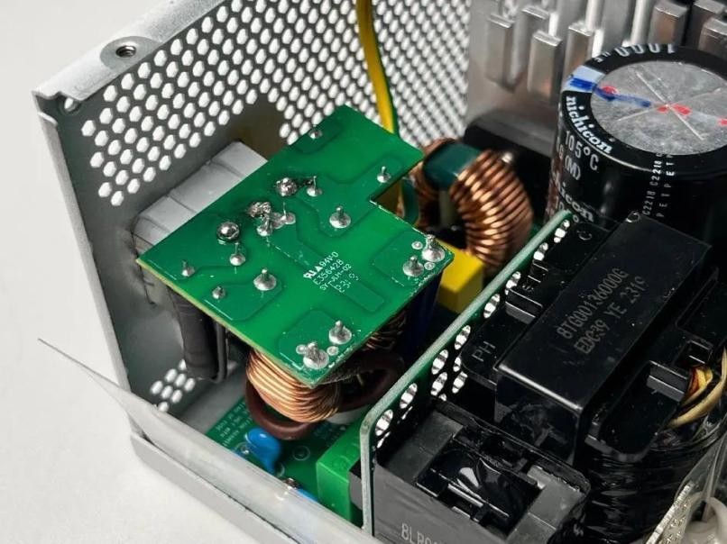 超高性价比,传家宝新选择! 耕升 星极破冰1000W电源深度评测