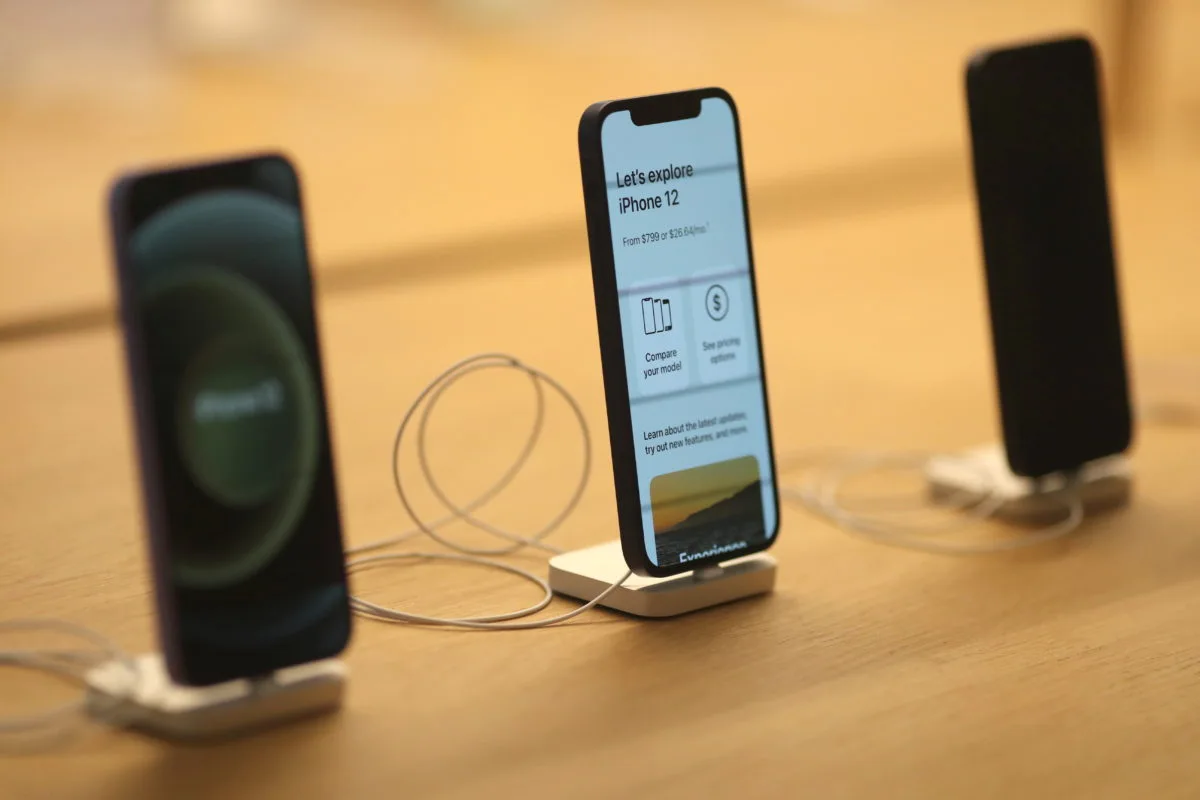 苹果手机出事了被法国要求下架 监管机构称iPhone 12辐射超标