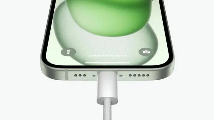 消息称iPhone 15 Pro最大充电速度为27W 而非传闻的35W