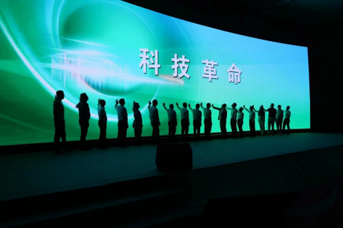 《科技革命.从芯出发》——中国新风系统创新研讨会暨先进材料联合发布会在中国佛山隆重举办!