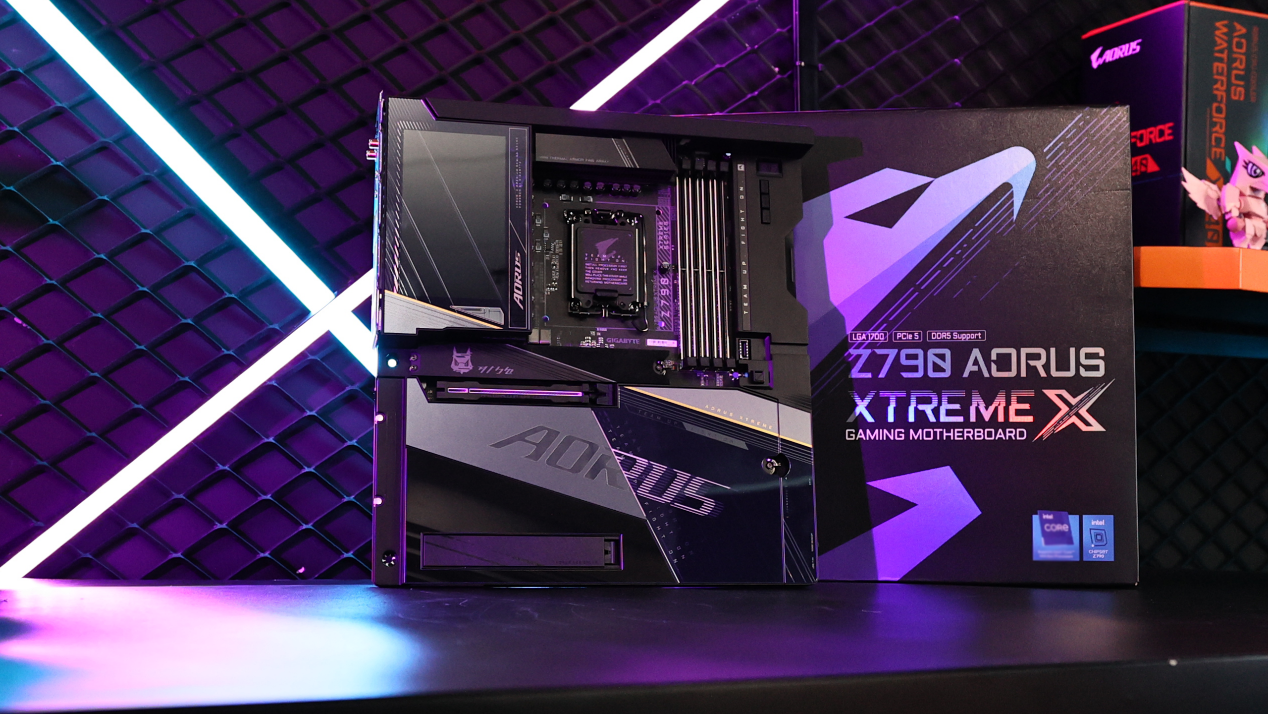 买主板可免单!技嘉AORUS助阵WBG出征S13