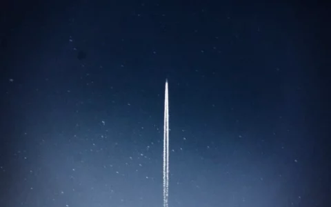 贝索斯的蓝色起源换帅，刚离职的亚马逊硬件一把手将接任CEO