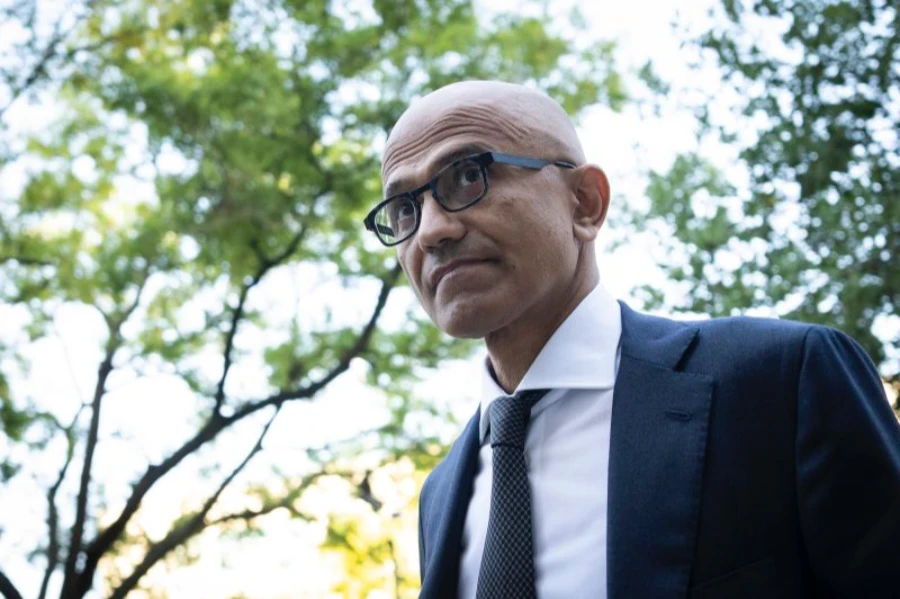 微软CEO萨蒂亚·纳德拉出庭谷歌反垄断审判称谷歌是AI时代噩梦