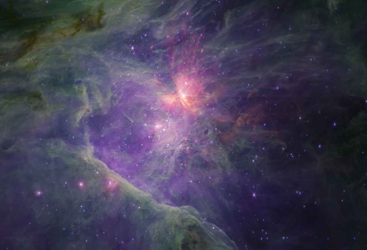NASA韦伯太空望远镜发现猎户座星云中木星大小天体 距地球1350光年