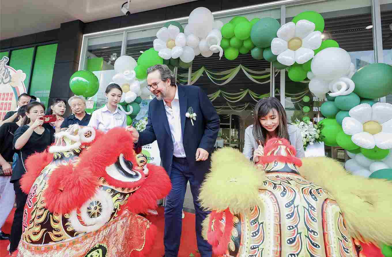 华中地区首家“听力世界”互动体验创新中心落地武汉 全面提升中国听力健康服务水准