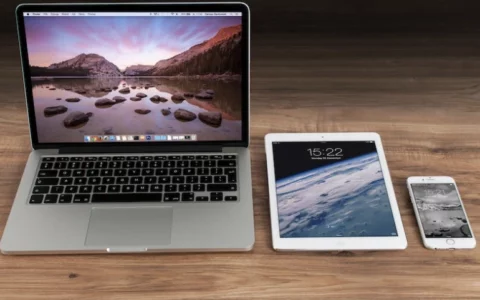 苹果 iOS 17 新功能引尴尬  远程医疗视频中出现烟花特效