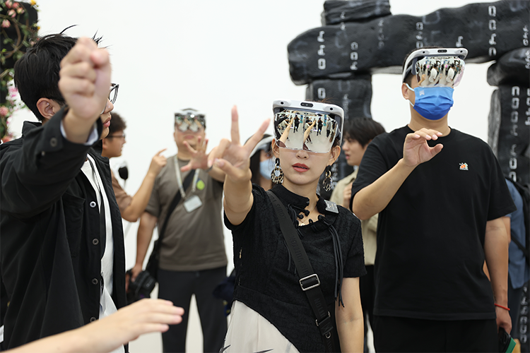 MR艺术展顶级盛宴:绝美绽放,爆火出圈!