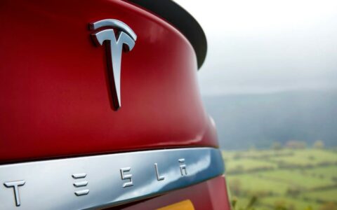 特斯拉Tesla市值一夜蒸发5239亿元