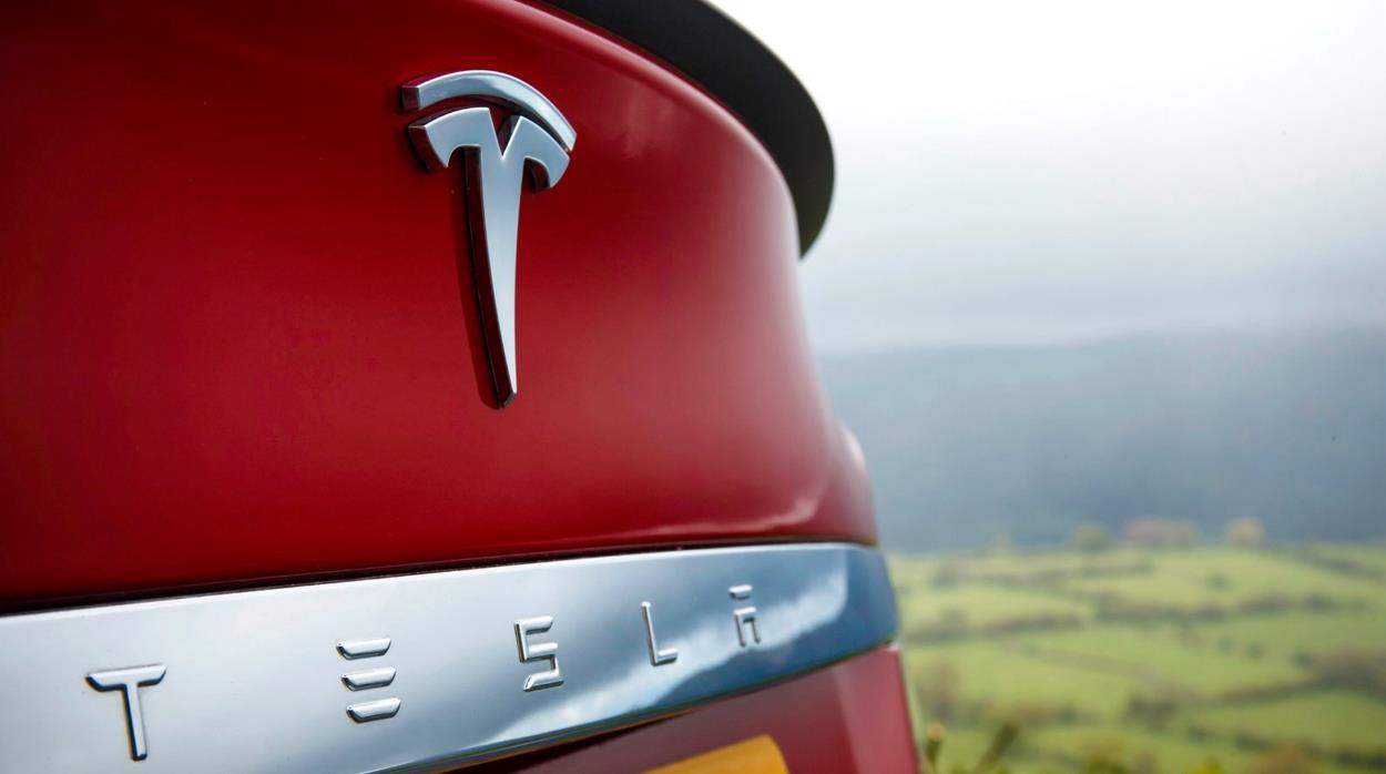 特斯拉Tesla市值一夜蒸发5239亿元