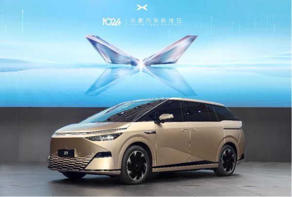 无图之战完结，AI时代降临，小鹏汽车1024干货满满