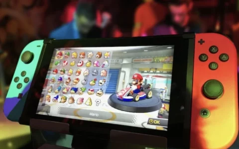 任天堂高级 Switch OLED 游戏机再次降价至 289.99 美元