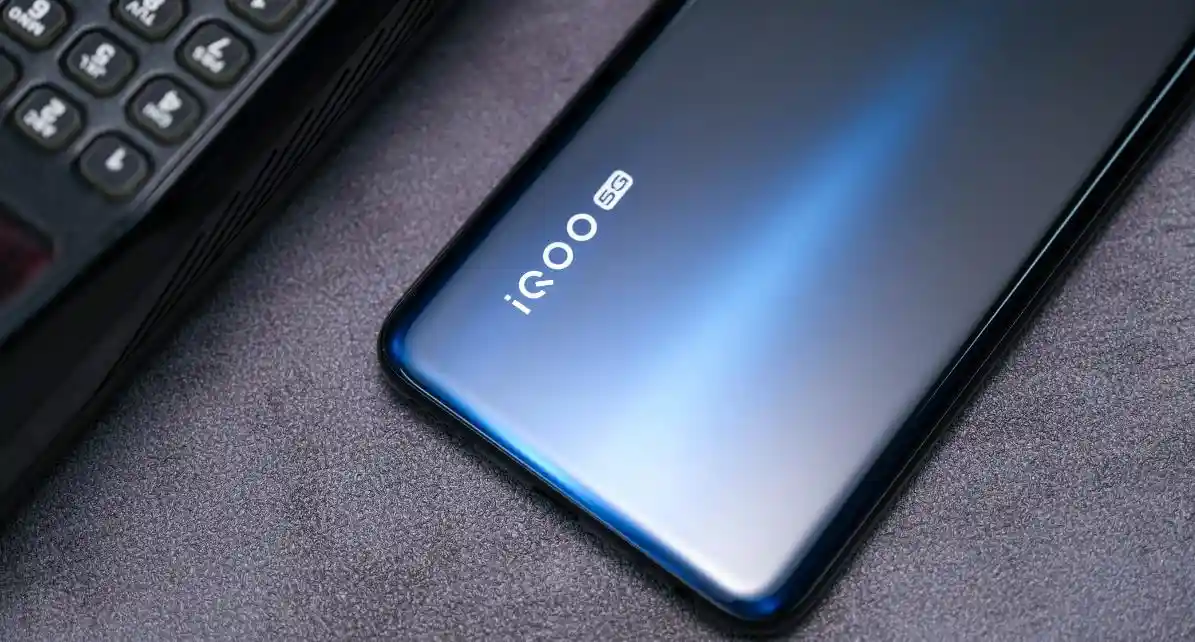 iQOO 12将于11月7日发布 搭载骁龙8 Gen 3和144fps游戏