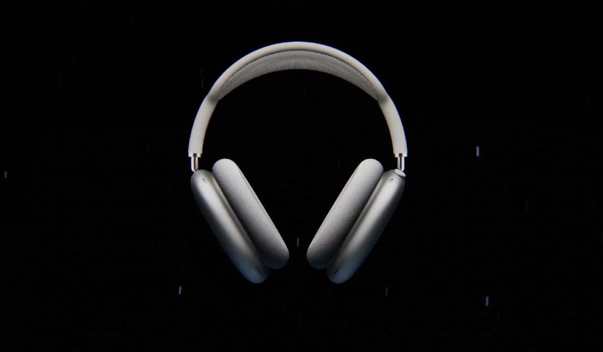 古尔曼：: 苹果USB-C AirPods Max要到2024年底才会推出