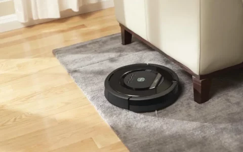 亚马逊Amazon黑色星期五促销使iRobot的Roomba 694跌至159美元历史低点