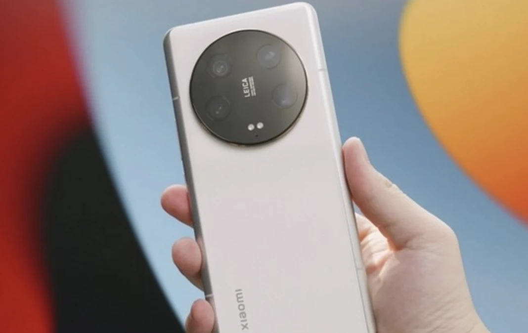 xiaomi小米14 Ultra曝光：升级1英寸LYT900主摄 支持DCG双转换增益