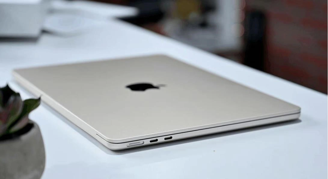 Best Buy苹果Apple MacBook Air (15英寸)优惠250美元 售价1449美元