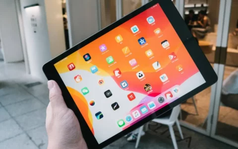 亚马逊Amazon黑色星期五：苹果Apple 10.2英寸iPad降至249美元