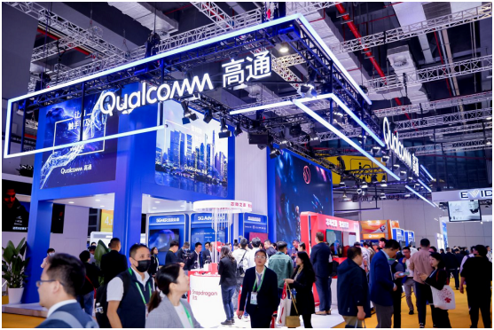 进博会孟樸谈汽车业，高通骁龙数字底盘携5G+AI助力中国汽车