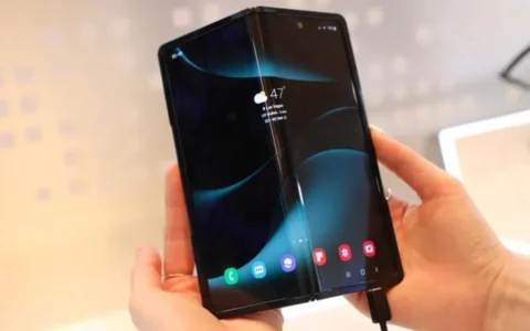 T-Mobile的三星Samsung Galaxy Z Fold 5拥有高达1000美元折扣