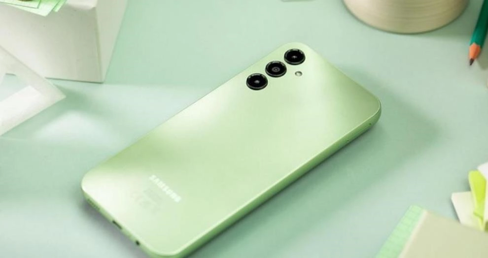 三星Samsung Galaxy A25 5G出现在TUV列表中 支持25W充电