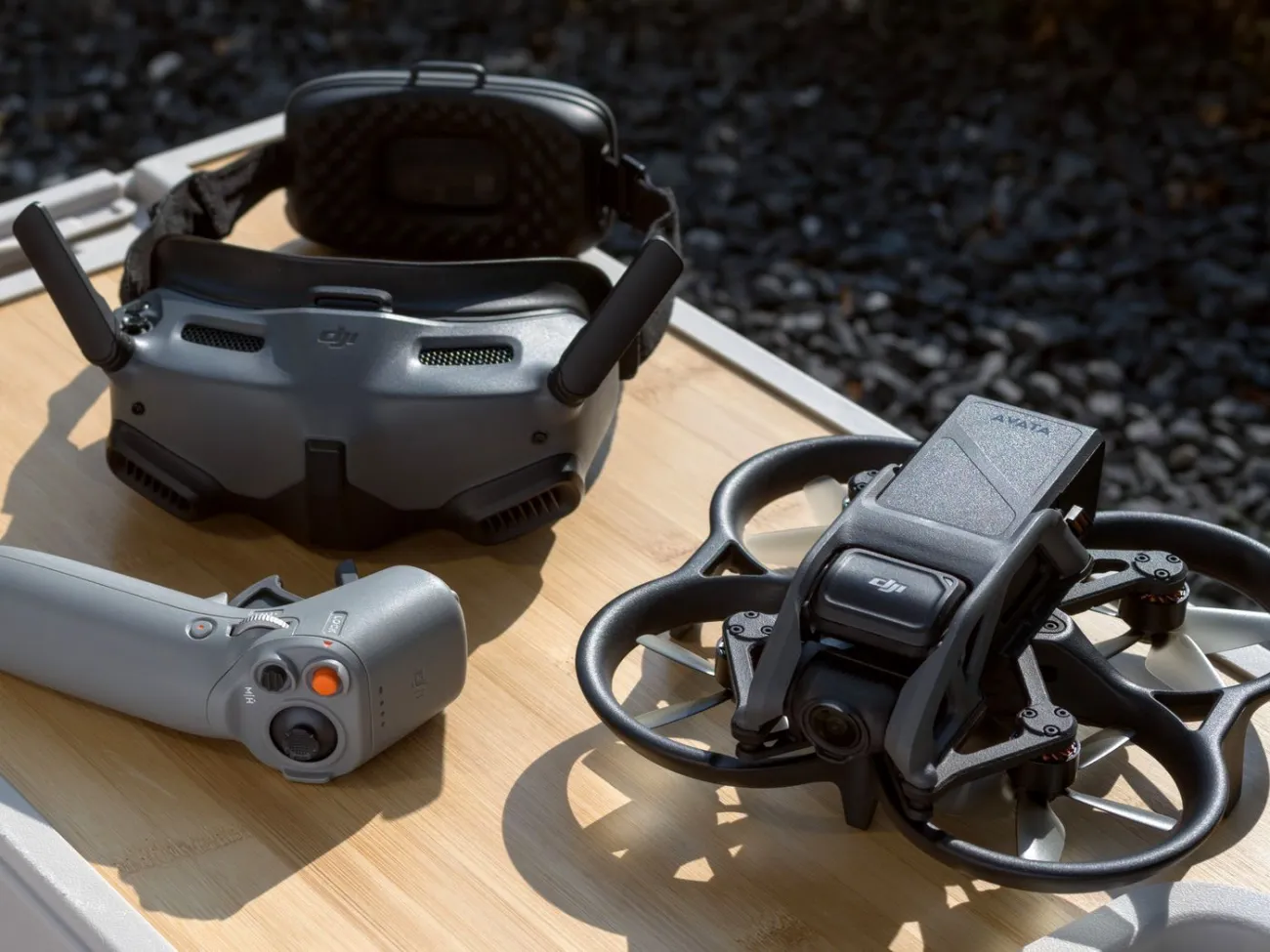 DJI Avata Explorer Combo与护目镜套餐亚马逊台湾降价30% 只要889美元