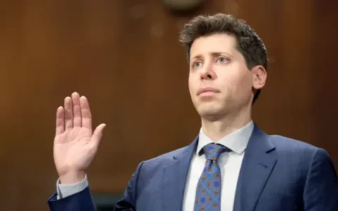 OpenAI CEO Altman被董事会炒鱿鱼，被质疑其领导能力和坦诚态度