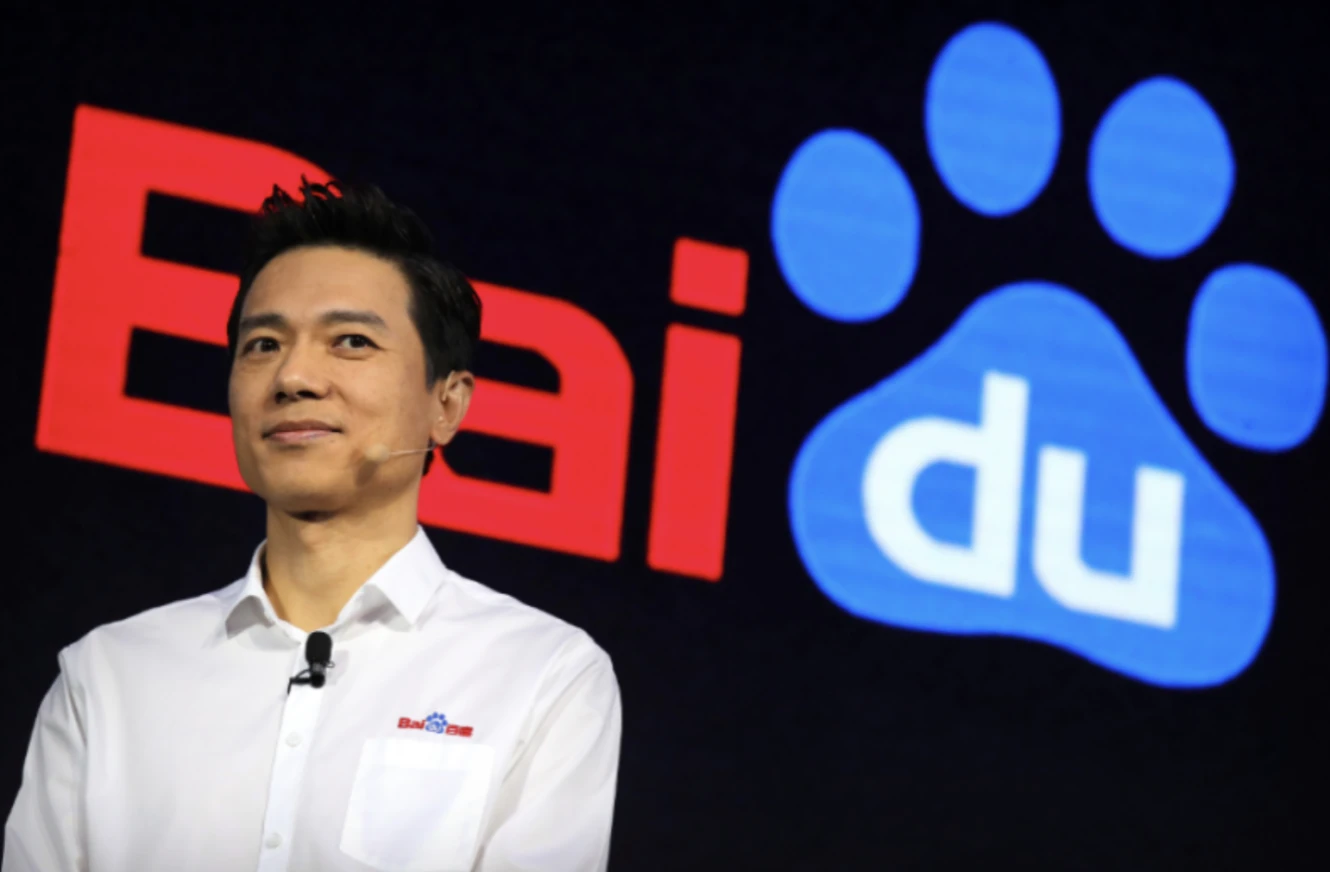 李彦宏：百度文心大模型重构广告系统，AI功能助力客户转化率增长