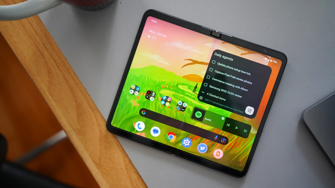 Google Pixel Fold手机美国黑色星期五大促销，最高可省400美元