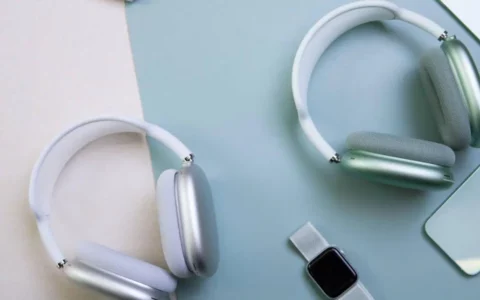 苹果Apple AirPods Max美国亚马逊优惠99美元 售价450美元