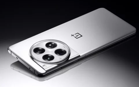 一加OnePlus 12手机三款配色亮相 采用三种不同工艺