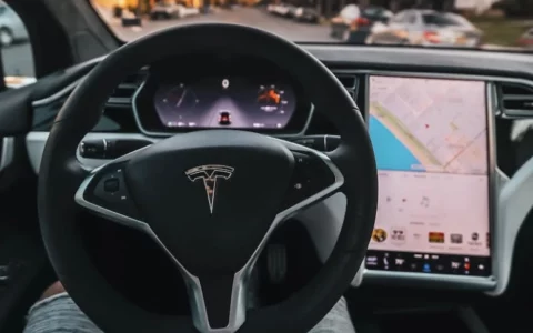 Tesla特斯拉被曝或在英国面临自动驾驶技术销售禁令