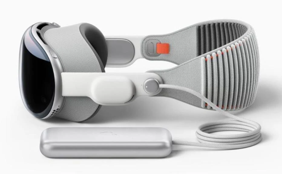 消息称苹果Apple Vision Pro头显下月量产