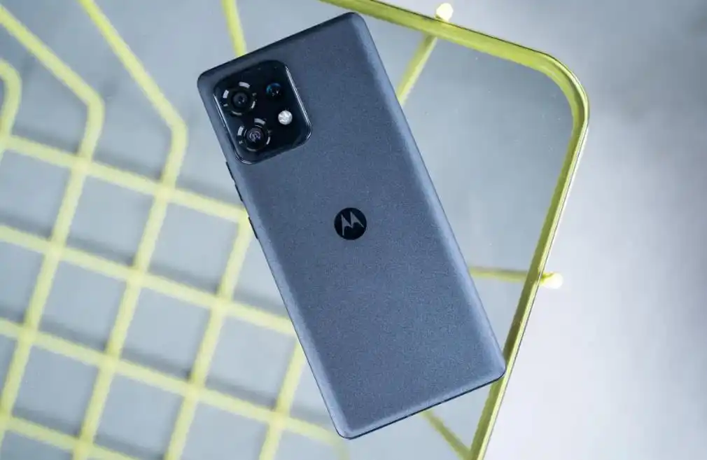 网络星期一交易：摩托罗拉Motorola edge+ 2023美国亚马逊优惠200美元，售价600美元